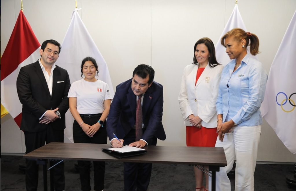 CRTV y buenas noticias: Se Firma el contrato oficial entre PANAM SPORTS Y LIMA 2027. 2 Captura de pantalla 22 2 2025 02546 www.panamsports.org