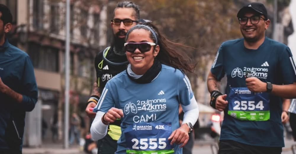 Cami Delpiano, la primera mujer doble trasplantada de pulmón en correr los 42K . 3 marat