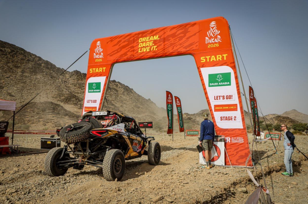 Francisco Chaleco López tiene una dura batalla por el podio. 3 image 5
