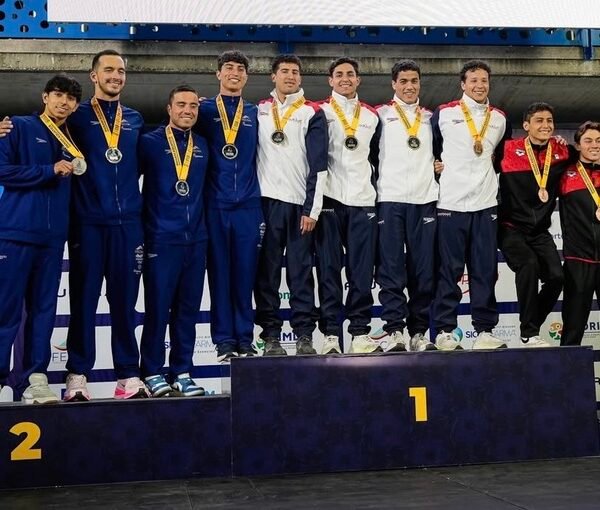 Home 34 El Team Chile de Natación gana 31 medallas en Colombia