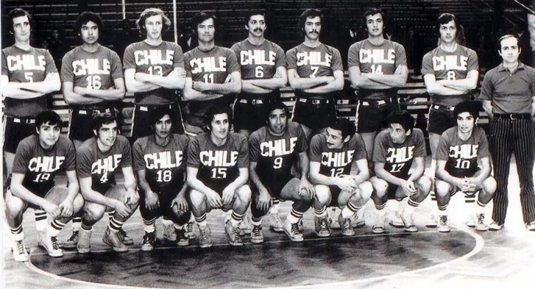 Ex entrenador de la selección chilena entró al Salón de la Fama de la FIBA