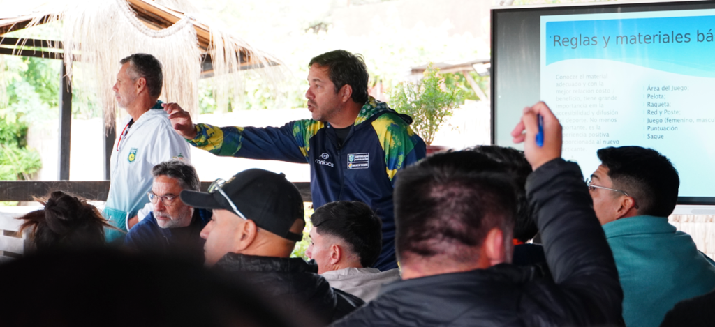 Primera Capacitación ITF para Entrenadores de Beach Tennis – Federacion de Tenis de Chile