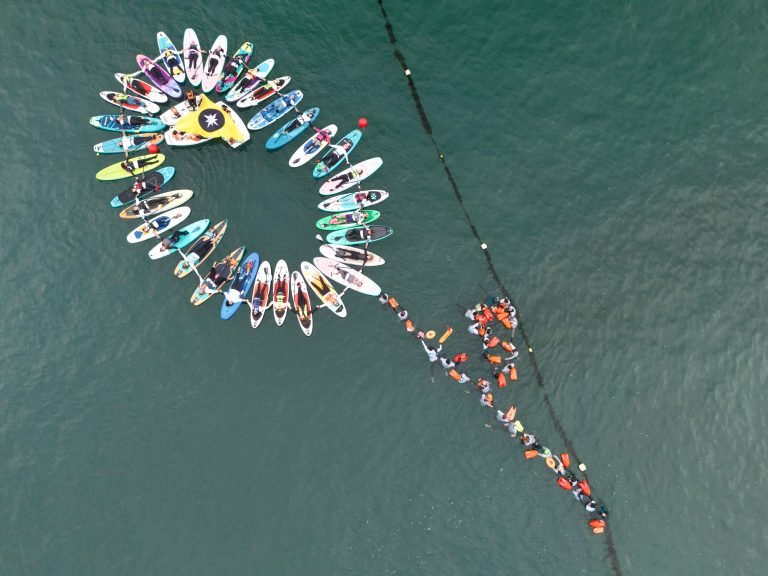 Récord de 150 participantes congregó el festival naútico femenino Higuerillas.