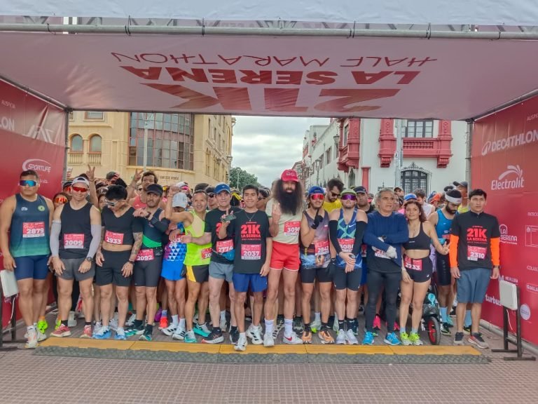Sebastián Marzal y Estrella Ferry se llenan de gloria en la segunda versión de la Media Maratón de La Serena.
