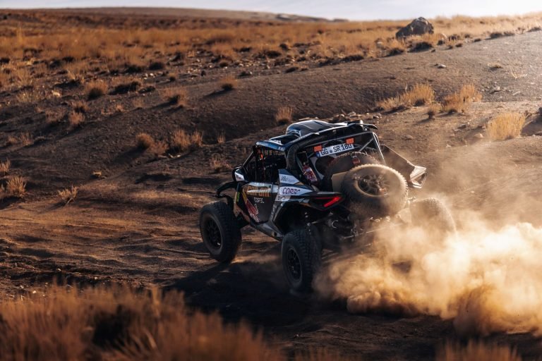 Chaleco López tiene un buen inicio en rally de Marruecos.