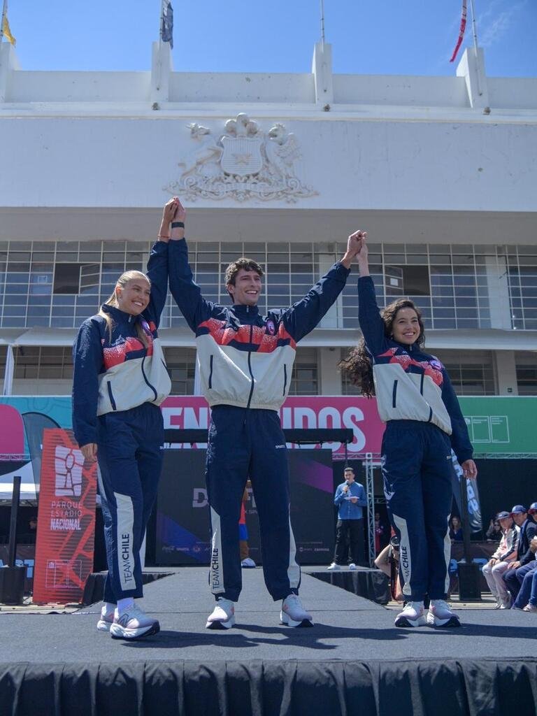 Desfile de lujo: El Team Chile presentó su nueva colección