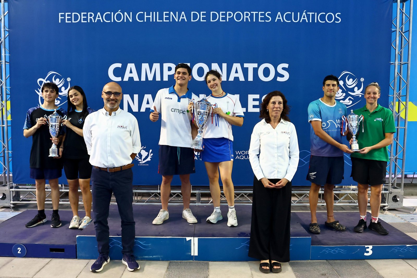 CDUC campeón, 6 nuevos récords nacionales y participación histórica de Kristel Köbrich – Federación Chilena de Deportes Acuáticos