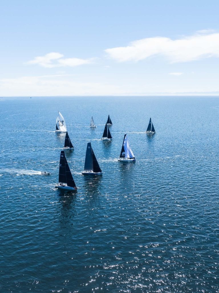 En Chile, al sur del mundo., regata  Aramco Chiloé vuelve con el Bicentenario del archipielago.