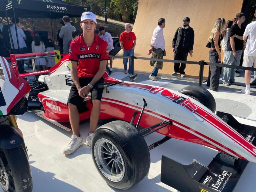 En CRTV F4.Clemente Huerta quedó conforme tras pruebas en EE.UU. 3 Clemente Huerta 04