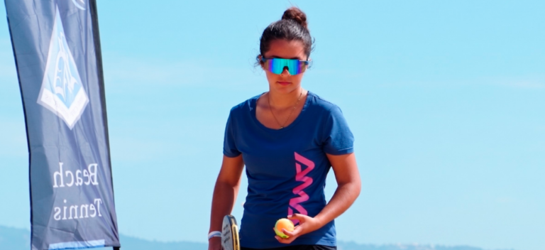 ¡Fernanda Pimentel conquista la cima del tenis playa junior mundial! – Federacion de Tenis de Chile
