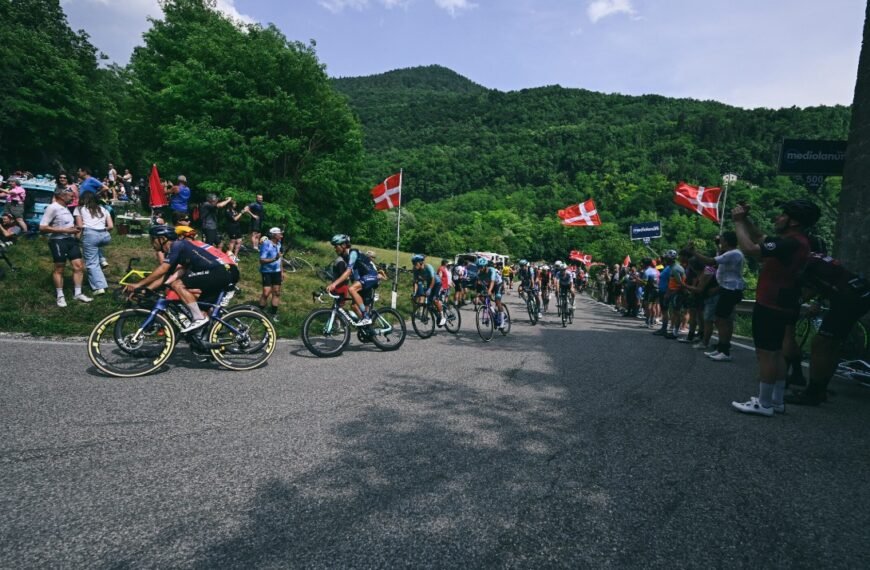 Home 6 Paul Magnier, Francia en el Giro con Amor.