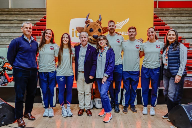 Itaú se convierte en nuevo auspiciador del Team Chile