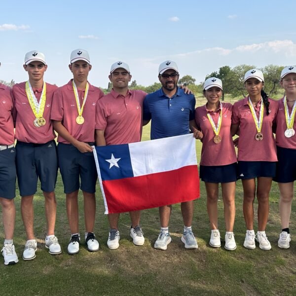 Samuel Trucco y Chile celebran en el Sudamericano Prejuvenil
