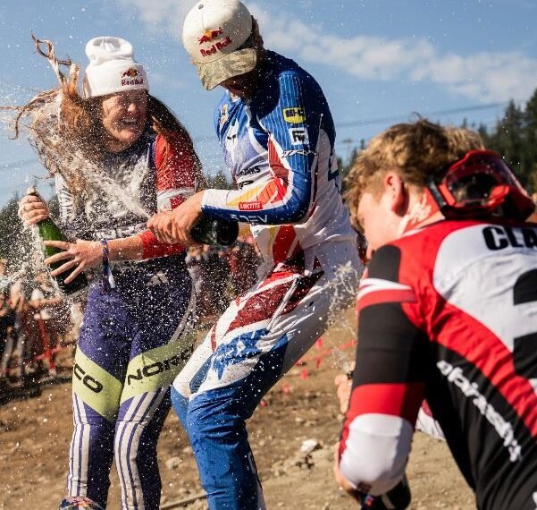 Asa Vermette y Gracey Hemstreet se coronan campeones inaugurales de Red Bull Hardline en Columbia Británica.